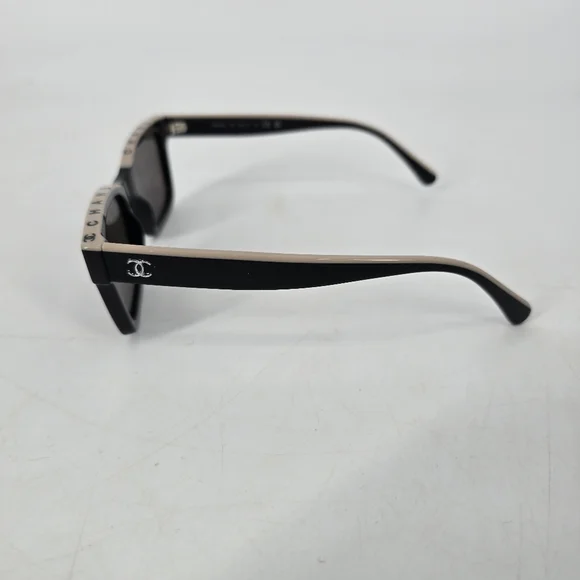 Chanel Black Grey Logo Sunglasses 5427 54 17 140mm Made in Italy - Picture 5 of 9